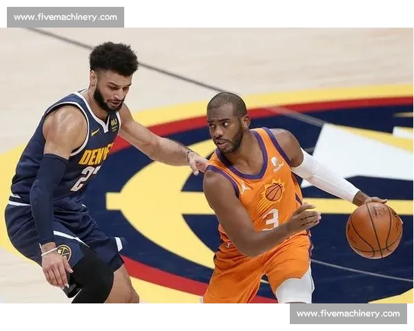 雄鹿队与猛龙队激战正酣，谁能笑到最后锁定胜局