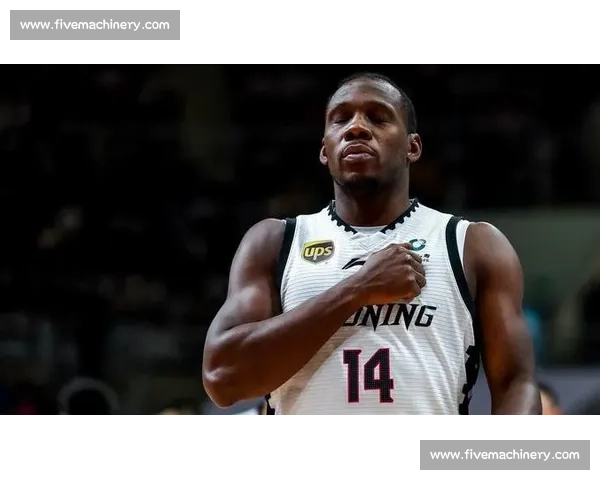 罗瑟汉姆迎战沃尔索尔 激烈对决谁能笑到最后